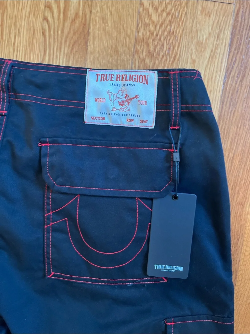 NWT True Religion Black Cargo Pants Red stitching size 36 read